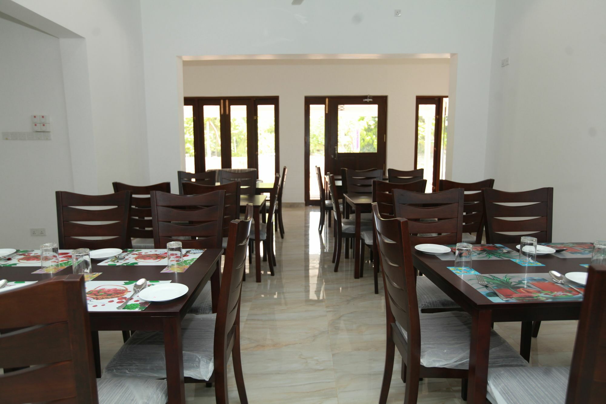 מלון אנוראדפורה Lavonka Tourist Rest מראה חיצוני תמונה